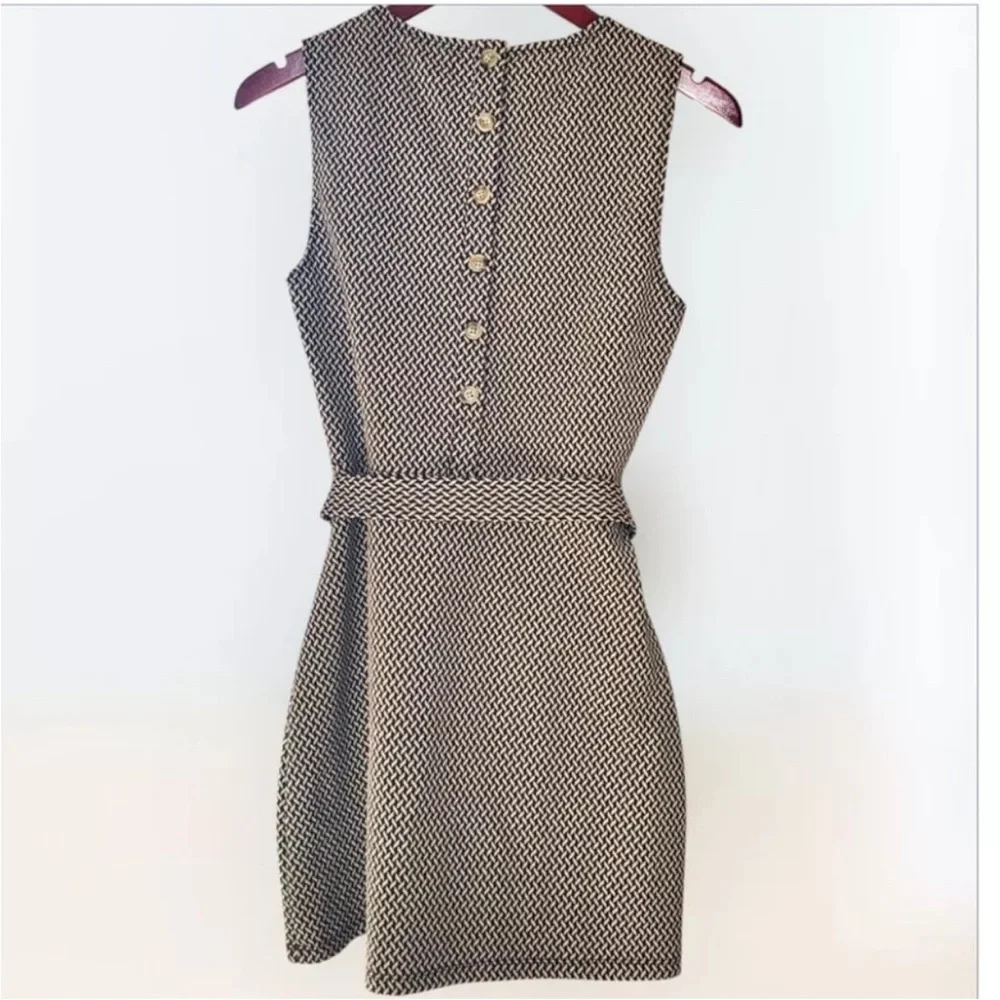 🌸SOLD🌸 Reformation Suze Knit Sleeveless Mini Dress Belt Tan Black Size Medium - Picture 4 of 9